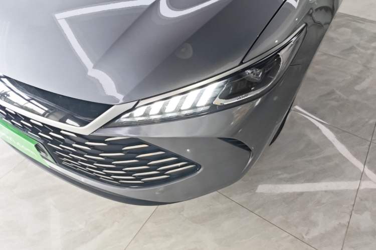 Used BYD Qin PLUS 2025 DM-i Smart Drive 55KM Leading Model Left Front Headlight