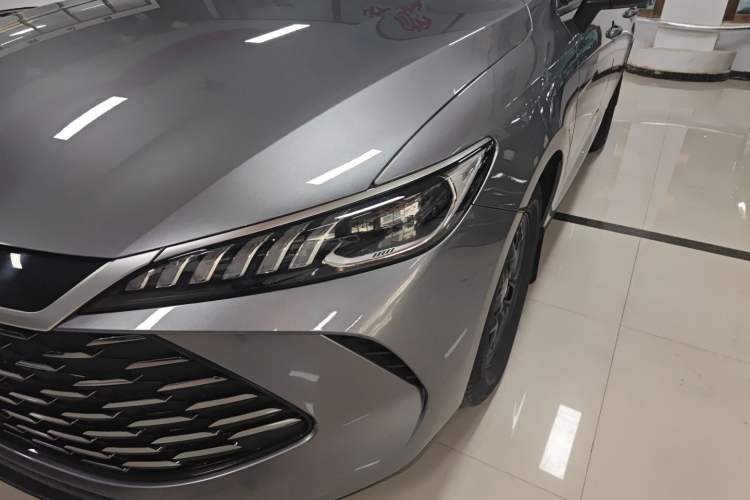 Used BYD Qin PLUS 2025 DM-i Smart Drive 55KM Leading Model Left Front Headlight