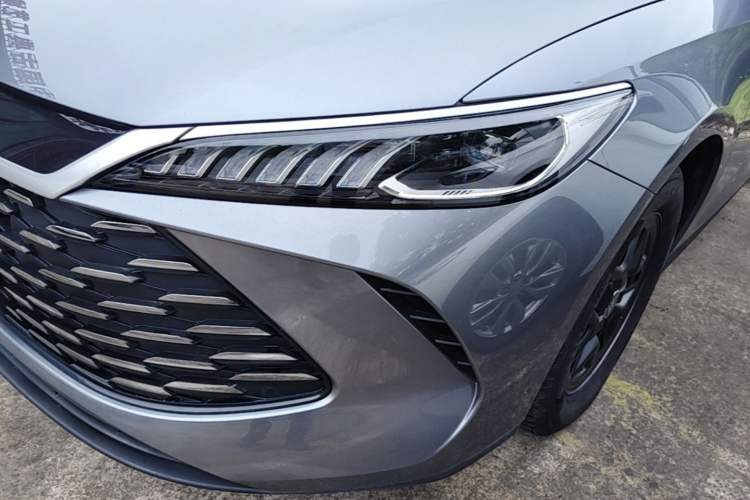 Used BYD Qin PLUS 2025 DM-i Smart Drive 55KM Leading Model Left Front Headlight