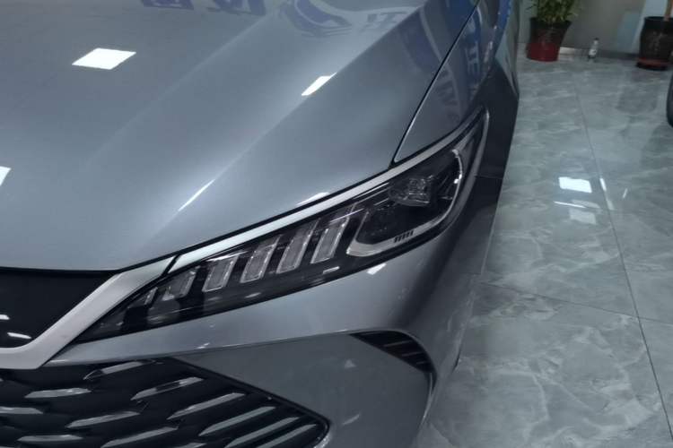 Used BYD Qin PLUS 2025 DM-i Smart Drive 55KM Leading Model Left Front Headlight