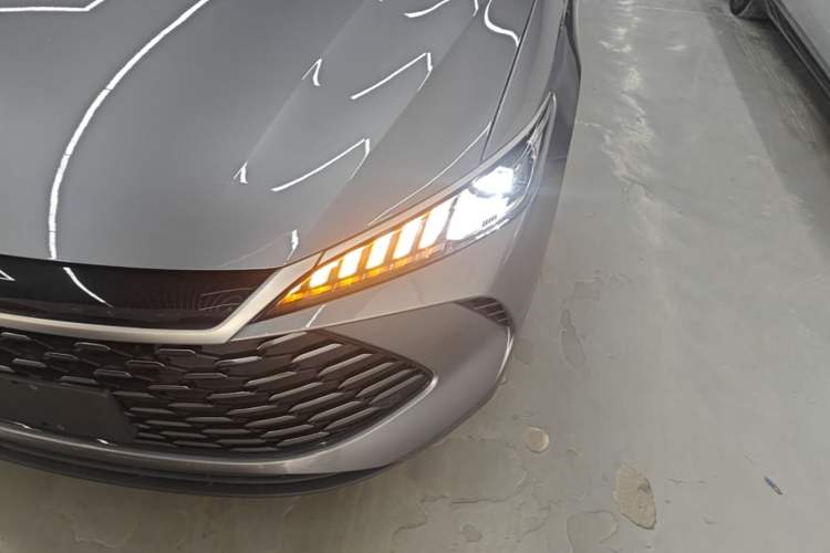 Used BYD Qin PLUS 2025 DM-i Smart Drive 55KM Leading Model Left Front Headlight