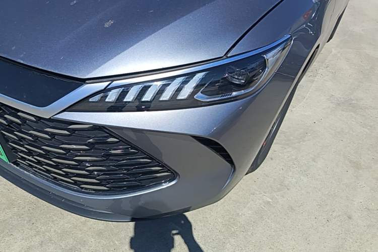 Used BYD Qin PLUS 2025 DM-i Smart Drive 55KM Leading Model Left Front Headlight