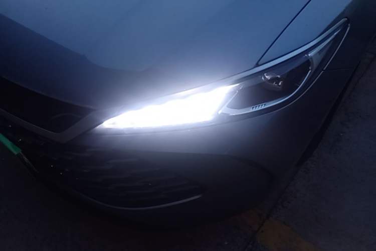 Used BYD Qin PLUS 2025 DM-i Smart Drive 55KM Leading Model Left Front Headlight