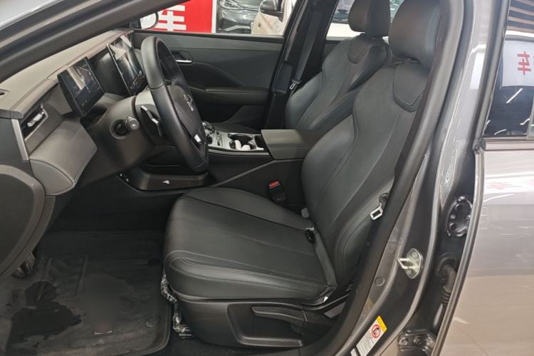 Used BYD Qin PLUS 2025 EV Smart Drive Edition 420KM Leading Model Left Front Seat