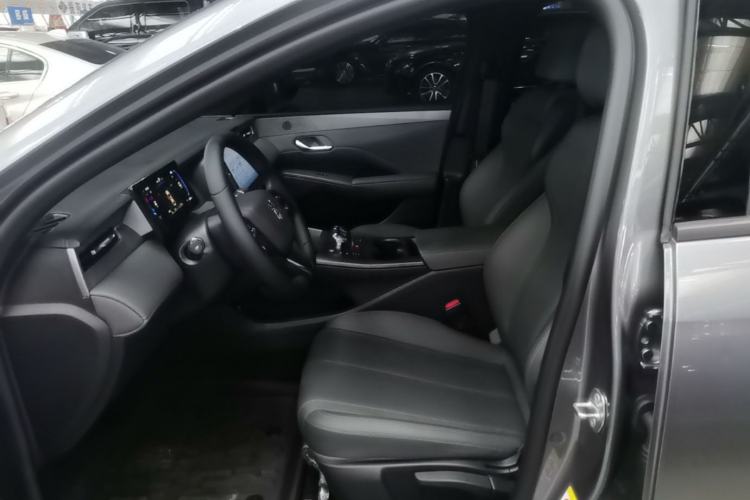 Used BYD Qin PLUS 2025 DM-i Smart Drive 55KM Leading Model Left Front Seat