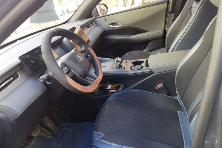 Used BYD Qin PLUS 2025 DM-i Smart Drive 55KM Leading Model Left Front Seat