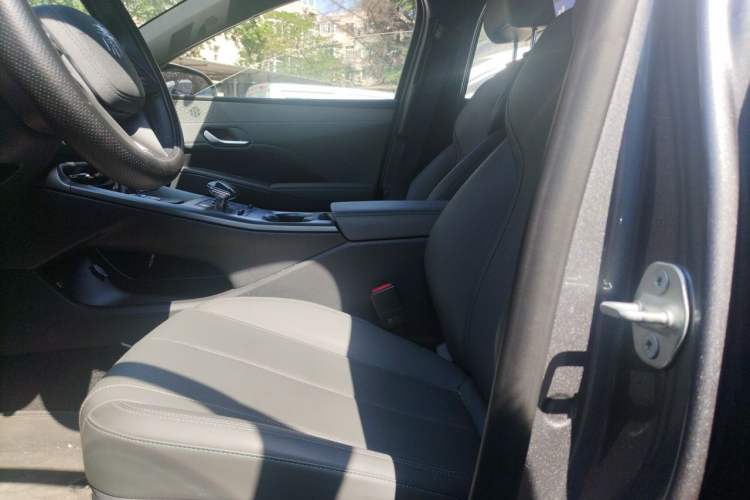 Used BYD Qin PLUS 2025 DM-i Smart Drive 55KM Leading Model Left Front Seat