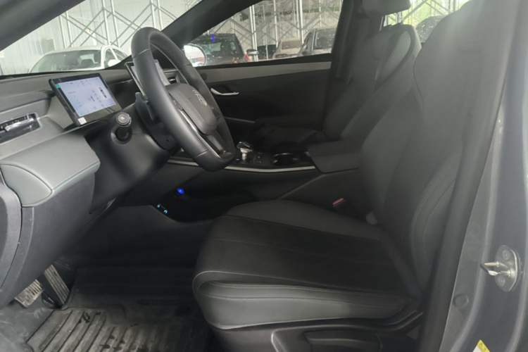 Used BYD Qin PLUS 2025 EV Smart Drive Edition 510KM Leading Model Left Front Seat