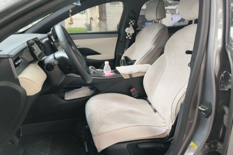 Used BYD Qin PLUS 2025 DM-i Smart Drive 55KM Leading Model Left Front Seat