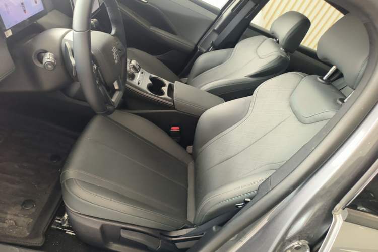 Used BYD Qin PLUS 2025 EV Smart Drive Edition 420KM Leading Model Left Front Seat