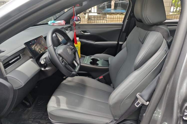 Used BYD Qin PLUS  Left Front Seat