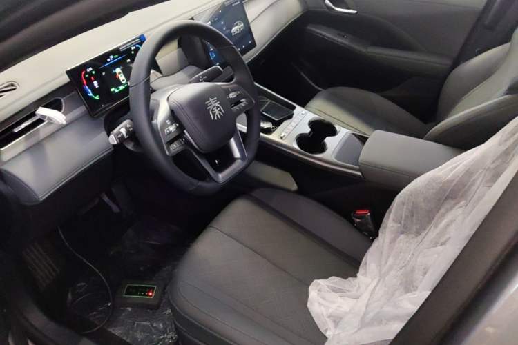 Used BYD Qin PLUS  Left Front Seat