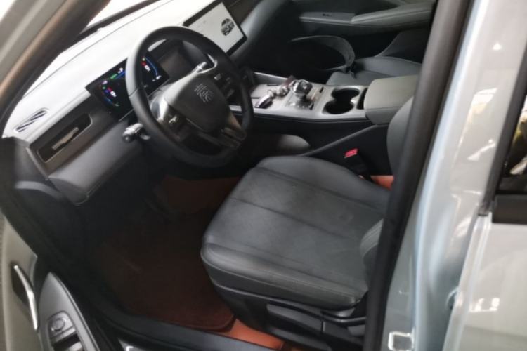 Used BYD Qin PLUS 2025 DM-i Smart Drive 55KM Leading Model Left Front Seat