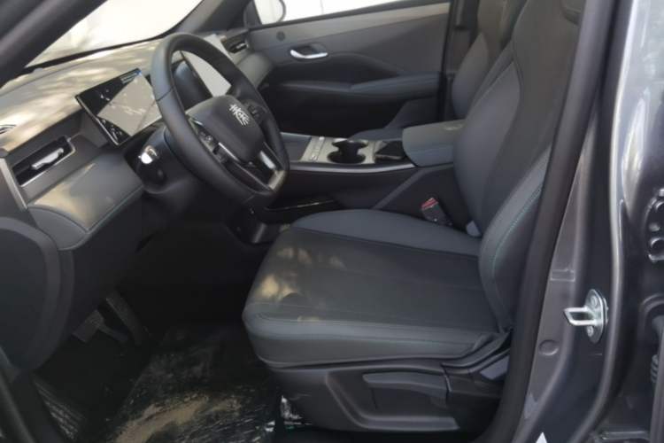 Used BYD Qin PLUS  Left Front Seat