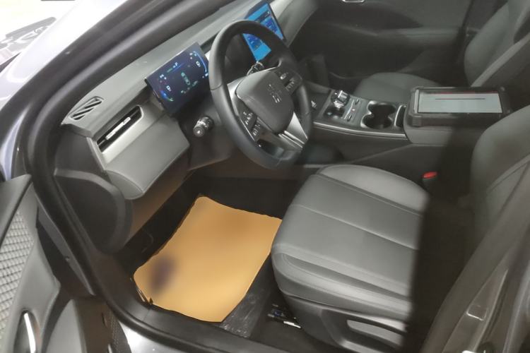 Used BYD Qin PLUS 2025 DM-i Smart Drive 55KM Leading Model Left Front Seat