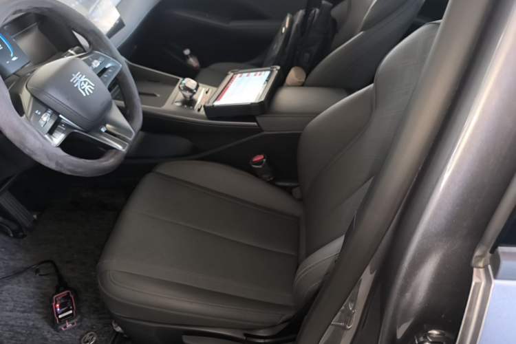 Used BYD Qin PLUS 2025 DM-i Smart Drive 55KM Leading Model Left Front Seat