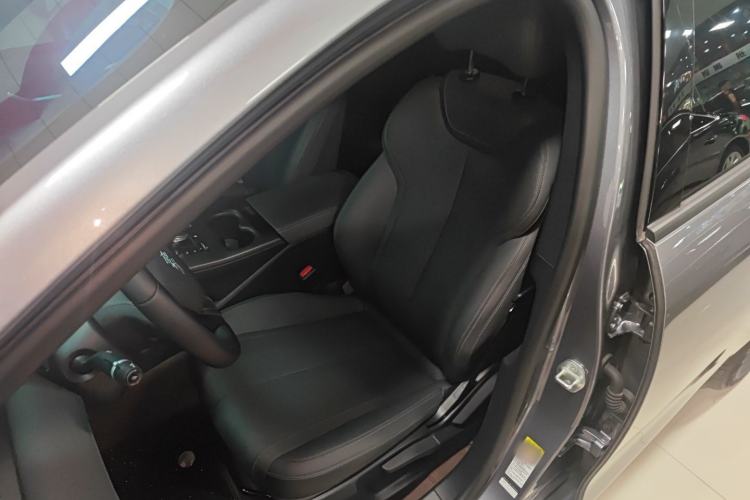 Used BYD Qin PLUS 2025 DM-i Smart Drive 55KM Leading Model Left Front Seat