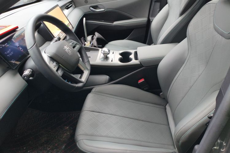 Used BYD Qin PLUS 2025 DM-i Smart Drive 120KM Superior Model Left Front Seat