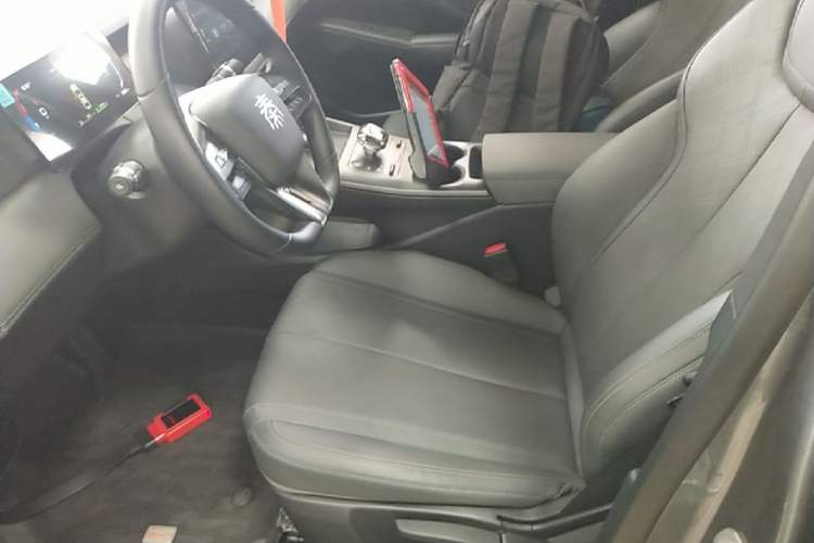 Used BYD Qin PLUS 2025 DM-i Smart Drive 55KM Leading Model Left Front Seat