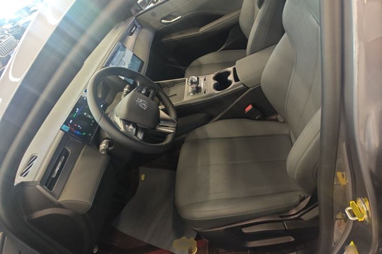 Used BYD Qin PLUS 2025 DM-i Smart Drive 55KM Leading Model Left Front Seat