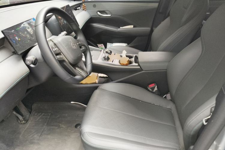 Used BYD Qin PLUS 2025 DM-i Smart Drive 55KM Leading Model Left Front Seat