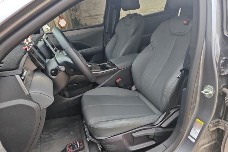 Used BYD Qin PLUS 2025 DM-i Smart Drive 55KM Leading Model Left Front Seat