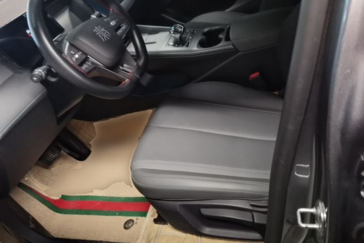 Used BYD Qin PLUS 2025 DM-i Smart Drive 55KM Leading Model Left Front Seat