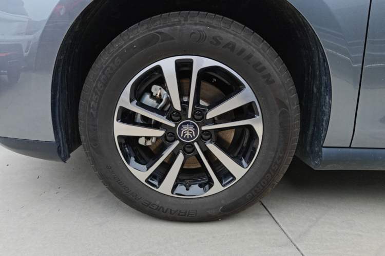 Used BYD Qin PLUS  Left Front Wheel Hub
