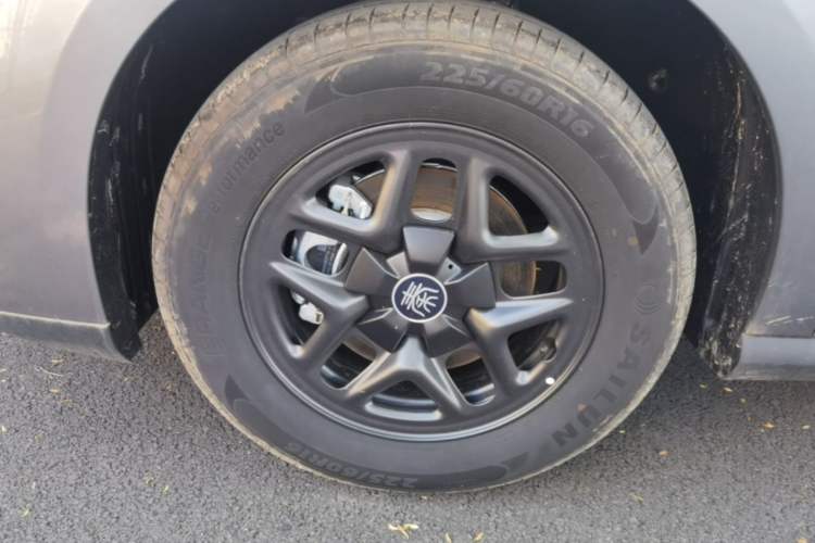 Used BYD Qin PLUS  Left Front Wheel Hub