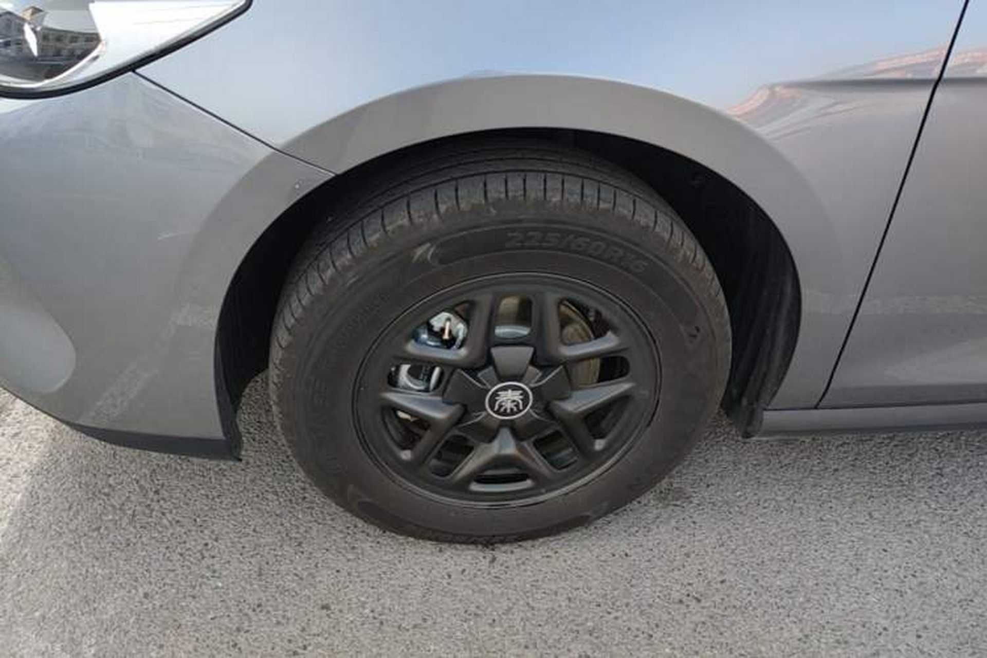 Used BYD Qin PLUS  Left Front Wheel Hub