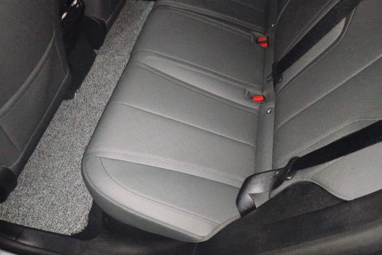 Used BYD Qin PLUS 2025 DM-i Smart Drive 55KM Leading Model Left Rear Seat