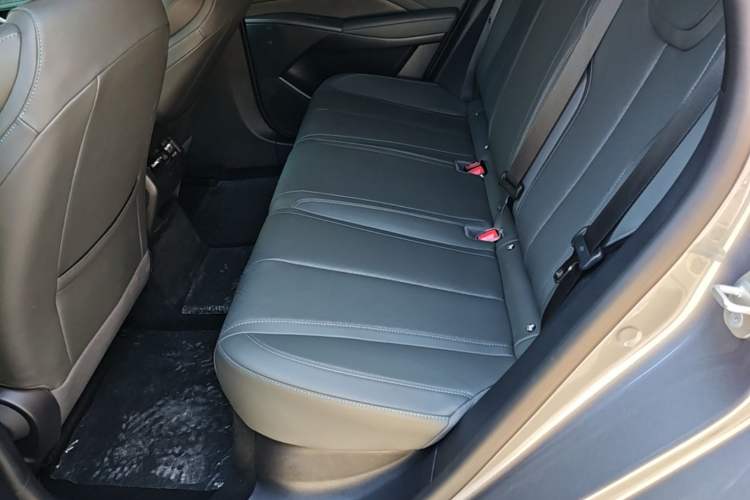 Used BYD Qin PLUS 2025 DM-i Smart Drive 55KM Leading Model Left Rear Seat