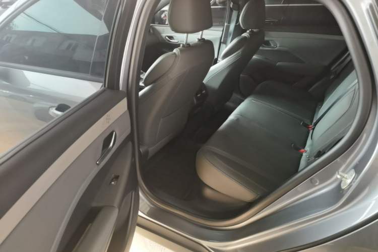 Used BYD Qin PLUS 2025 DM-i Smart Drive 55KM Leading Model Left Rear Seat