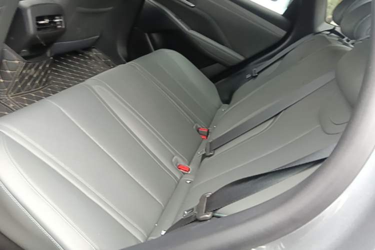 Used BYD Qin PLUS 2025 DM-i Smart Drive 55KM Leading Model Left Rear Seat