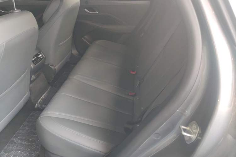 Used BYD Qin PLUS 2025 DM-i Smart Drive 55KM Leading Model Left Rear Seat