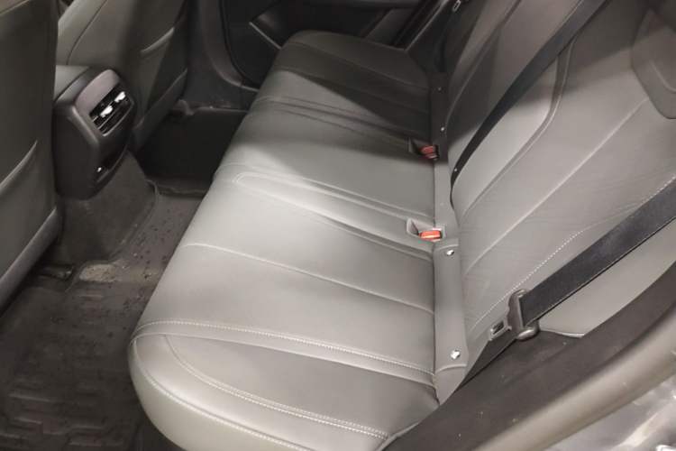 Used BYD Qin PLUS 2025 DM-i Smart Drive 55KM Leading Model Left Rear Seat
