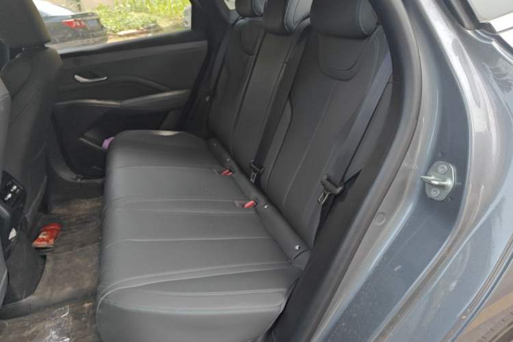 Used BYD Qin PLUS 2025 DM-i Smart Drive 55KM Leading Model Left Rear Seat