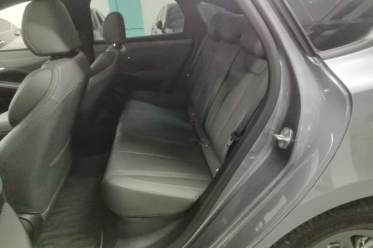 Used BYD Qin PLUS 2025 DM-i Smart Drive 55KM Leading Model Left Rear Seat
