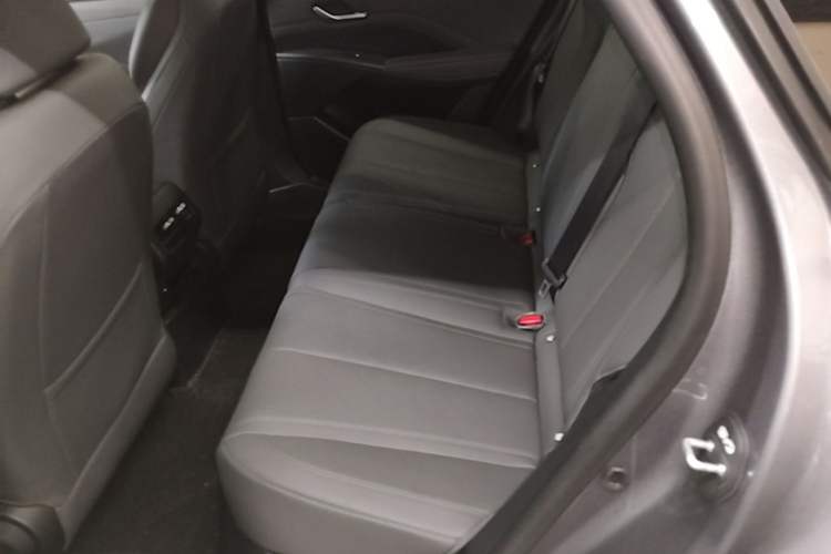 Used BYD Qin PLUS 2025 DM-i Smart Drive 55KM Leading Model Left Rear Seat