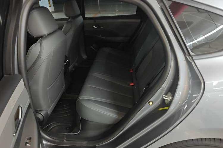 Used BYD Qin PLUS 2025 DM-i Smart Drive 55KM Leading Model Left Rear Seat