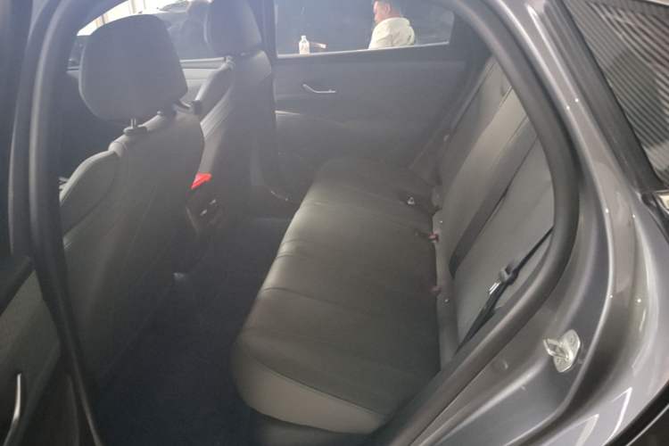 Used BYD Qin PLUS 2025 DM-i Smart Drive 55KM Leading Model Left Rear Seat
