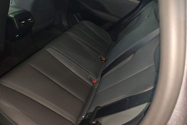 Used BYD Qin PLUS 2025 DM-i Smart Drive 55KM Leading Model Left Rear Seat
