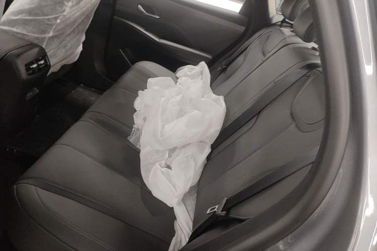 Used BYD Qin PLUS  Left Rear Seat