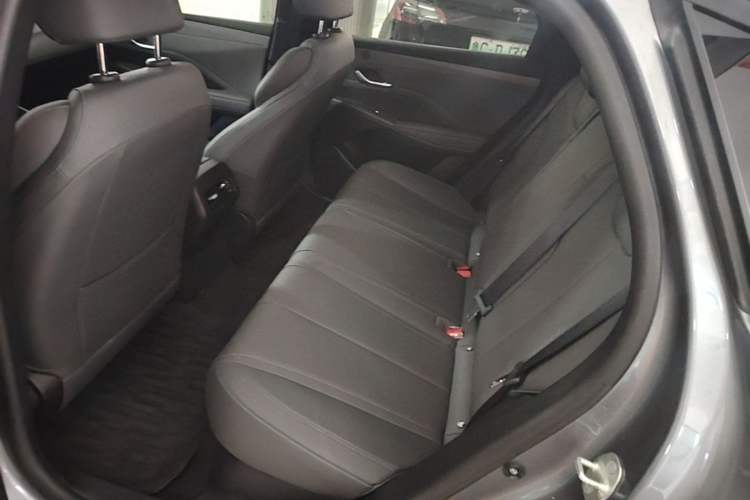 Used BYD Qin PLUS 2025 DM-i Smart Drive 55KM Leading Model Left Rear Seat