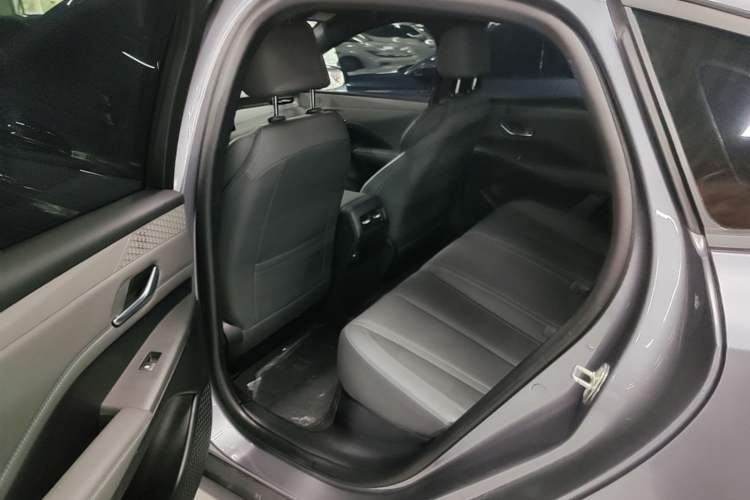 Used BYD Qin PLUS 2025 DM-i Smart Drive 55KM Leading Model Left Rear Seat