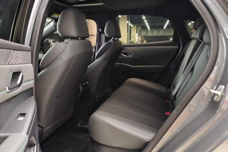 Used BYD Qin PLUS 2025 DM-i Smart Drive 120KM Superior Model Left Rear Seat