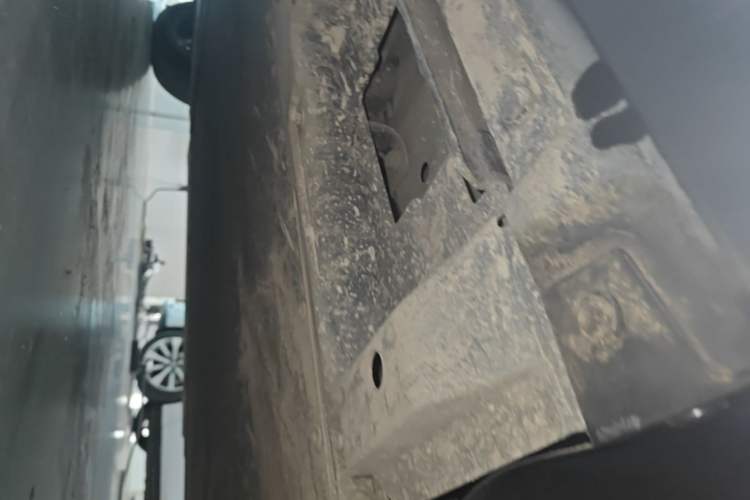 Used BYD Qin PLUS 2025 EV Smart Drive Edition 420KM Leading Model Left Side Sill
