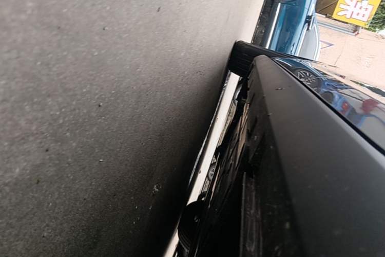 Used BYD Qin PLUS 2025 DM-i Smart Drive 55KM Leading Model Left Side Sill