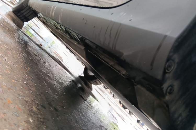 Used BYD Qin PLUS 2025 EV Smart Drive Edition 420KM Leading Model Left Side Sill