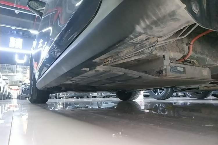 Used BYD Qin PLUS 2025 DM-i Smart Drive 55KM Leading Model Left Side Sill
